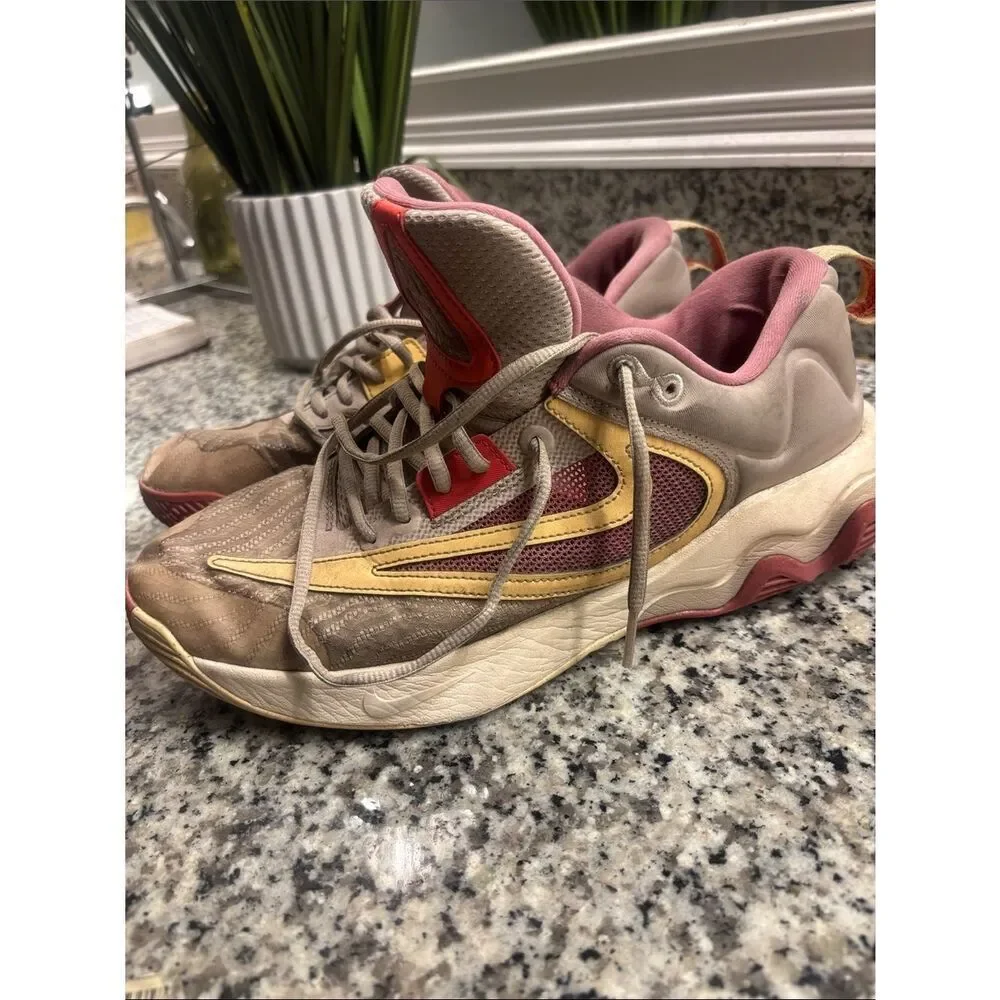 Nike Giannis Immortality 3 Neutral-Tone Athletic Sneakers with Pink Accents